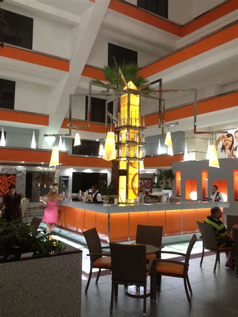 Oasis Playa Cancun Lobby