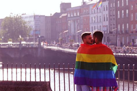 Gay Pride Academic Dress Couple Photos Couples Scenes Dresses Fashion Couple Shots Vestidos