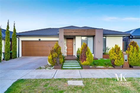 19 Straun Road, Mickleham VIC 3064 - House For Rent | Domain
