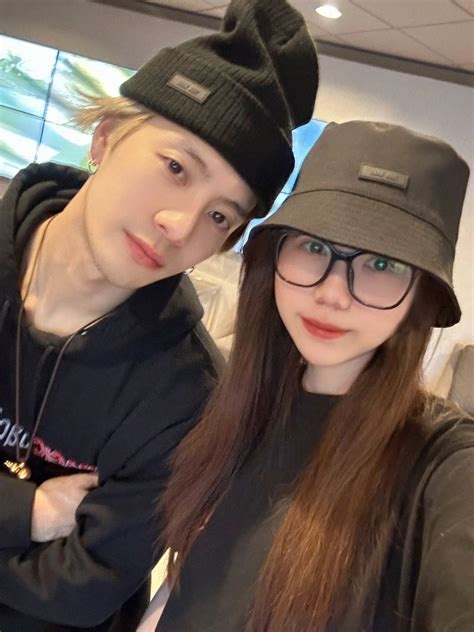 Jackson Wang Global On Twitter XHS 230508 Sulliiiiiii Fan Met