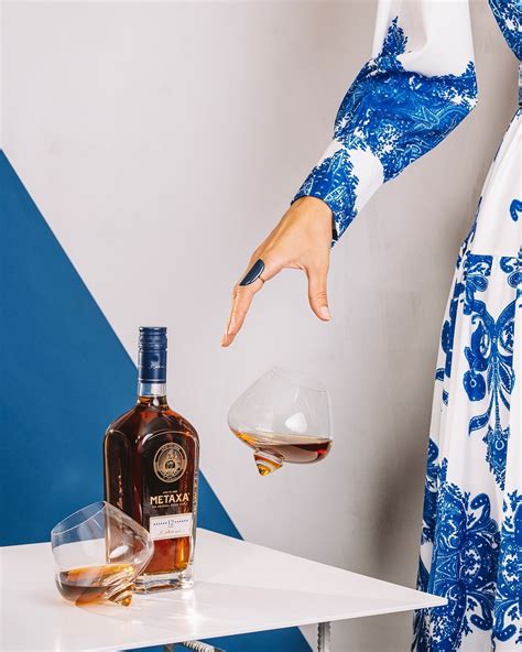 Metaxa 12* + 2 poháre - Darčekové balenia | Svet nápojov