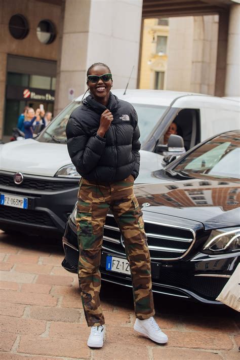 7 The North Face Jacket Outfit Ideas to Borrow From the Supers ...