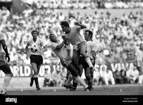 Roberto Rivelino Pele Of Brazil In Action Brazil Uruguay Hi Res Stock