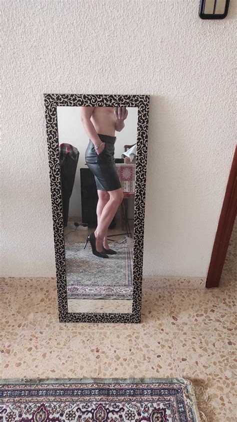 Horny Cleo Coming Home Pics Xhamster