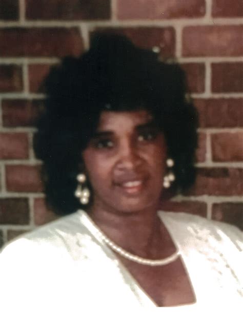 Mary Delois Singleton (Lansing) - 2018 - Paradise Funeral Chapel