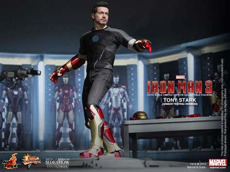 Hot Toys Tony Stark Alien Worlds