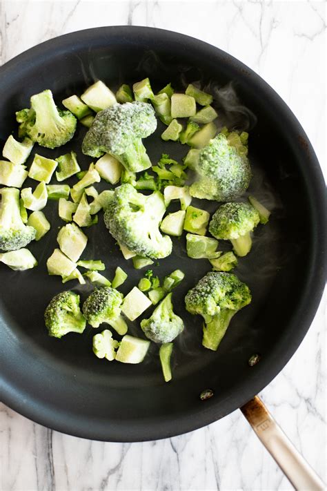4 Ways To Cook Frozen Broccoli Pros And Cons For Each