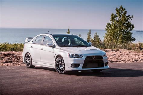 lancer evolution car