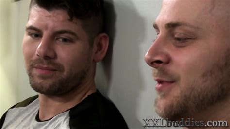 Gay Stud Gets Rimjob And Rides