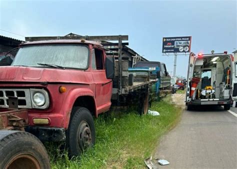 Homem Encontrado Morto Ao Lado De Caminh O Abandonado Em Parob