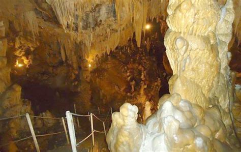 B Ja A Grottes Daokas Un Spectacle Min Ral F Erique Dossier El