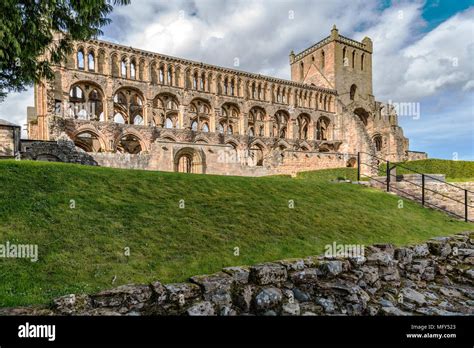 Jedburgh Abbey, Scotland Stock Photo - Alamy