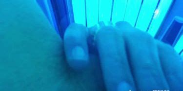 HARDCORE NETWORK Hot Babe Plays With Her Pussy In A Tanning Bed Behind Closed Doors TNAFlix