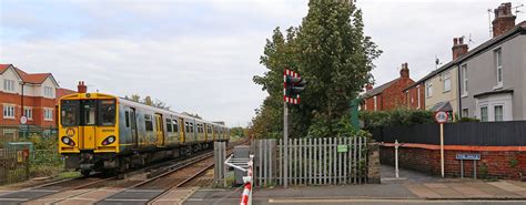 Class 507 507033 Aughton Road Southport The Last Built Flickr