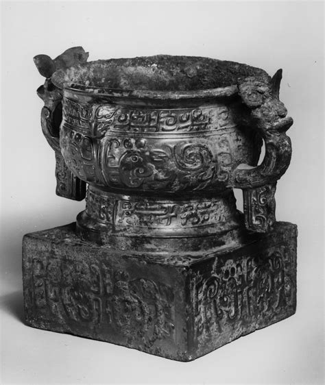 Bronze ritual vessels, weapons, and fittings 青铜礼器，兵器，铜配件/铜饰 - National ...