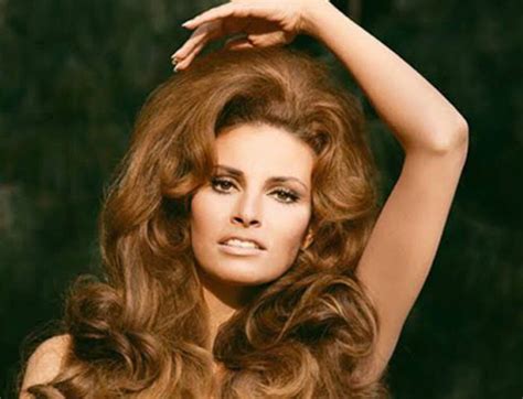 Morre A Atriz Raquel Welch Aos Anos Blog Dellas