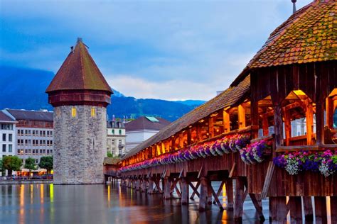 Lucerne First Discovery Walk And Reading Walking Tour