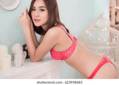 Sexy Beautiful Asian Woman Red Lingerie Stock Photo 623958683 Shutterstock