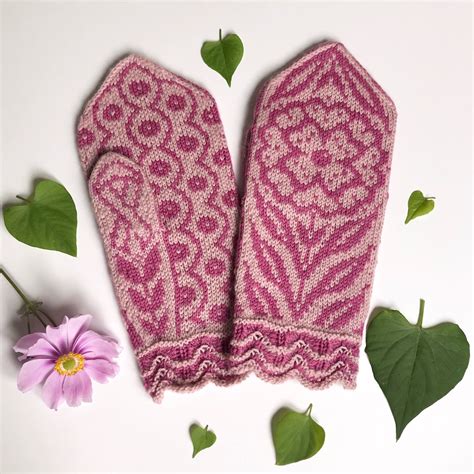 Knits For Tits Friends For Life Cancerfonden