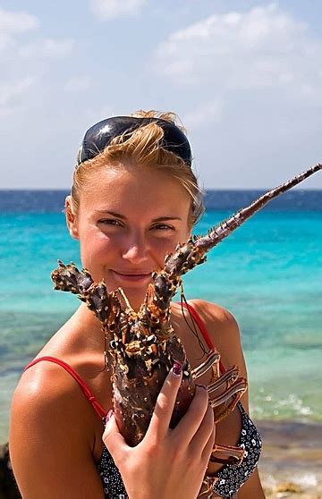 Fondo Girlin Bikini Juventud Actividad Belleza Foto E Imagen Para Descarga Gratuita Pngtree