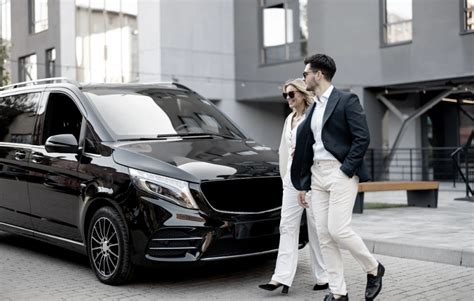 Shanghai Airport Car Service from Pudong & Hongqiao Airports