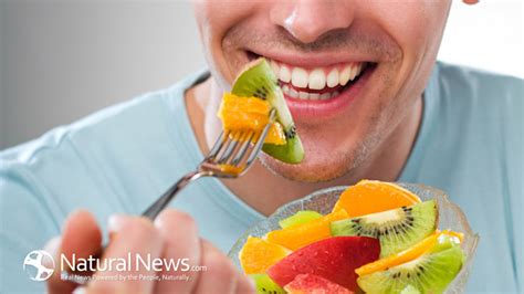naturalnewsblogs eating fruit