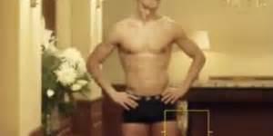 Gay Nfl Hopeful Michael Sam Allegedly Caught Sending Nudes Through Grindr Queerty