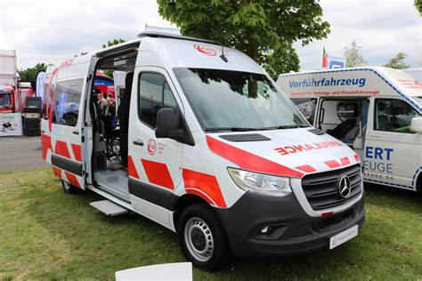 Mercedes Benz Sprinter Rtw Am Auf Der Rettmobil In Fulda