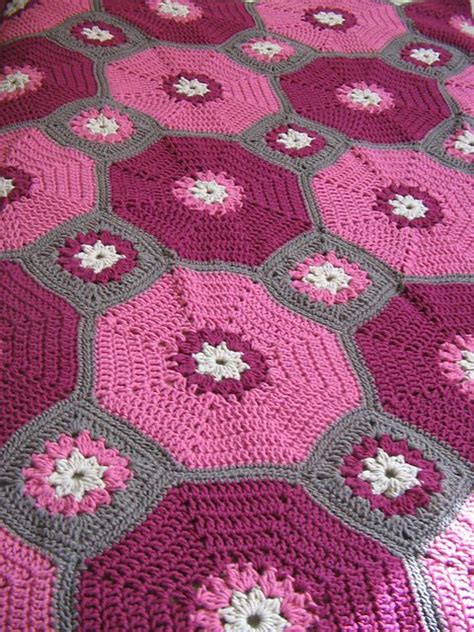 Needlework.: Blanket....Плед.