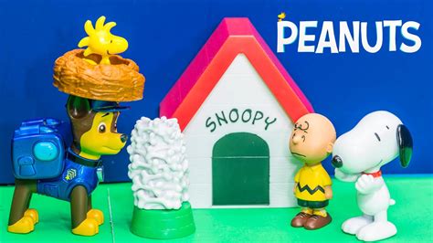 Peanuts Movie Snoopy Woodstock Dog House A Charlie Brown Peanuts