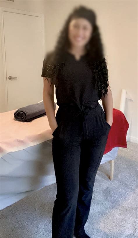 Aitana DMV Latina Massage