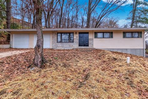 4 Forest View Dr Arnold Mo 63010 ®