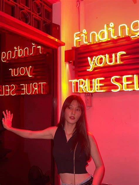 Chi mập cùng bạn trai hot boy của Mùa Hè Sôi Động năm trước giờ ra sao