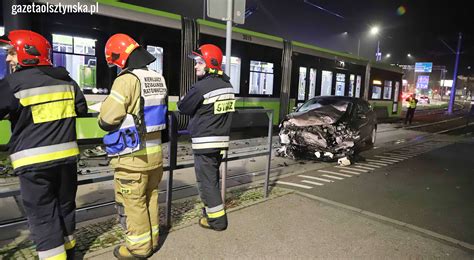 Zderzenie Tramwaju Z Osobowym Fordem Na Al Sikorskiego W Olsztynie 26