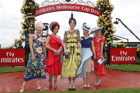 Melbourne Cup fashions dominate the field at Flemington - ABC News