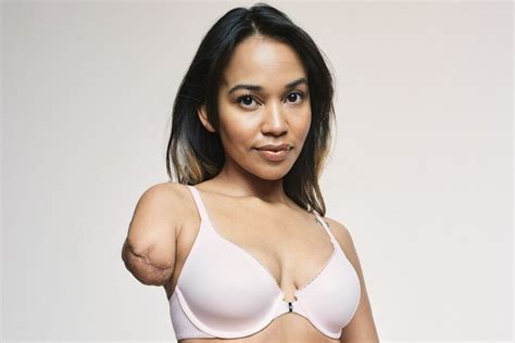 Plus Inclusives Et Plus Confortables Les Marques De Lingerie Revoient Leurs Codes