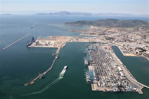 Tres Puertos Españoles Entre Los Cien Primeros Del Mundo Puente De