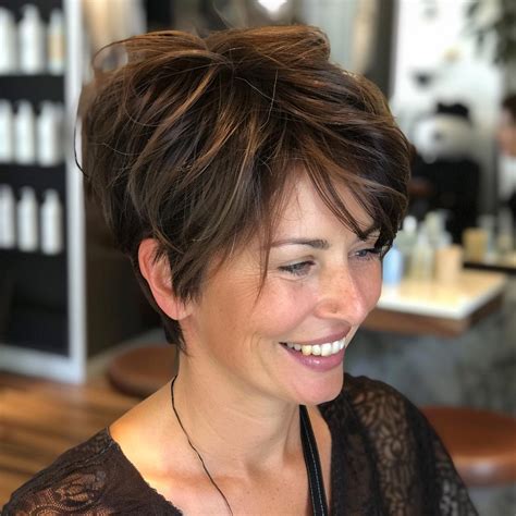 45 Trendige Blonde Haare für 2024 Entdecken