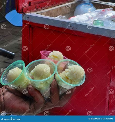 Ice Cream Seller In Traditional Market Stock Image Image Of Market