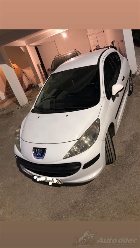 Peugeot 207 1 4 hdi Cijena 3700 Crna Gora Bar Bar uži dio