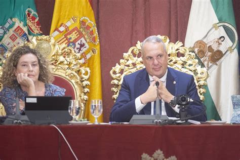 El Pleno De Diputaci N De C Diz Pide Por Unanimidad Recuperar Las