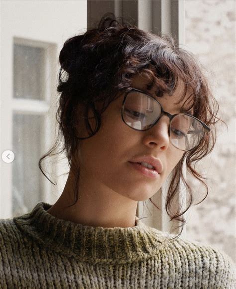 Pin By Nikki Derlagen On Messy Hair Look Curly Hair With Bangs
