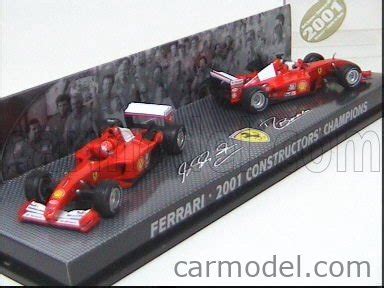 Mattel Hot Wheels Echelle Ferrari F N Schumacher N Barrichello Red