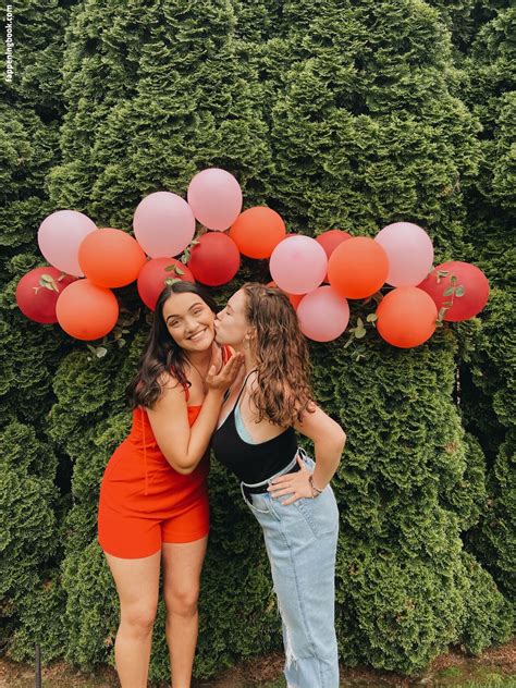 Abby C Abbycaddle Bunhead Nude OnlyFans Leaks Fappening FappeningBook