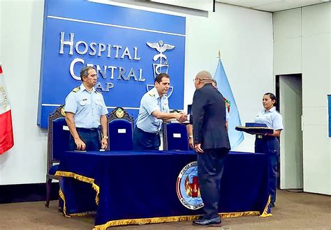 DIRECTOR EJECUTIVO DE LA FACULTAD DE CIENCIAS DE LA SALUD DE LA ...