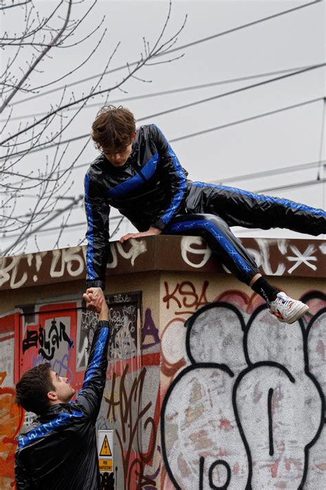 Pin Von Nikelad Auf Gay Lads In Trackies Leder Jungs