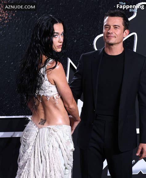 Katy Perry Sext Flashes Her Hot Nipples In A Hot Revealing Outfit At The MTV Video Music Awards