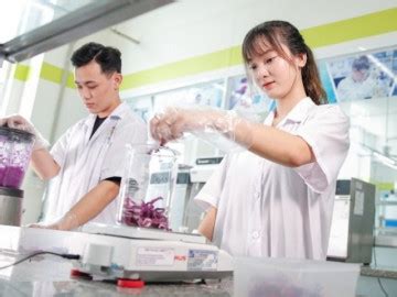 Ngành học dự báo HOT trong mùa tuyển sinh Sinh viên ra trường nhiều lựa chọn việc làm thu