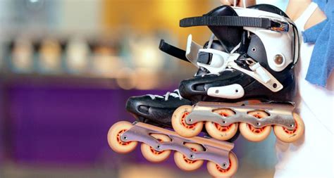 В роллердром RollerPark требуется оператор по обслуживанию клиентов ...