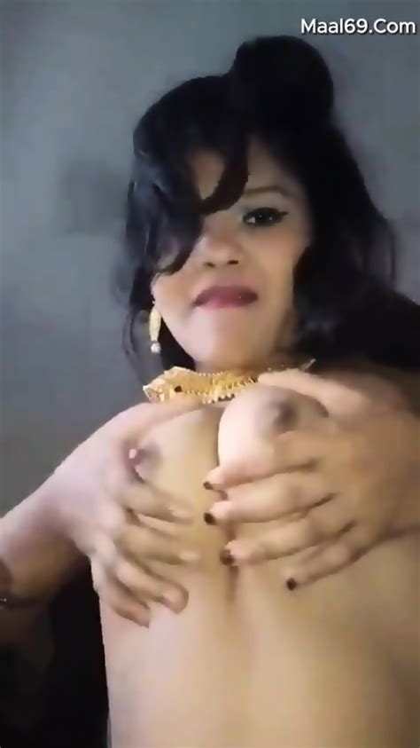 Sexy Nepali Girl Nude Stripping With Bf